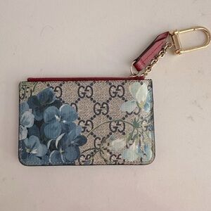 Gucci Blue Floral GG Supreme Card & Key Pouch with Pink Trim